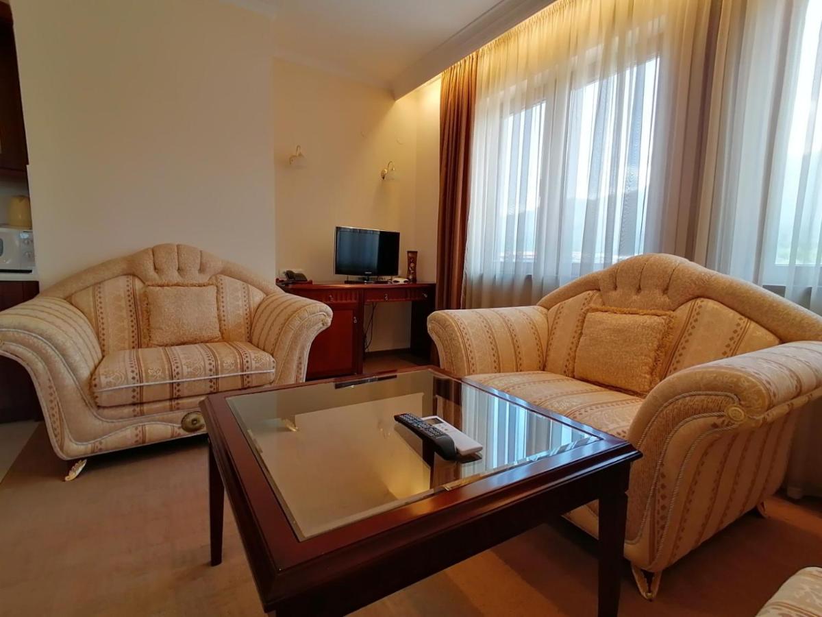 Downtown Apartments Банско Екстериор снимка