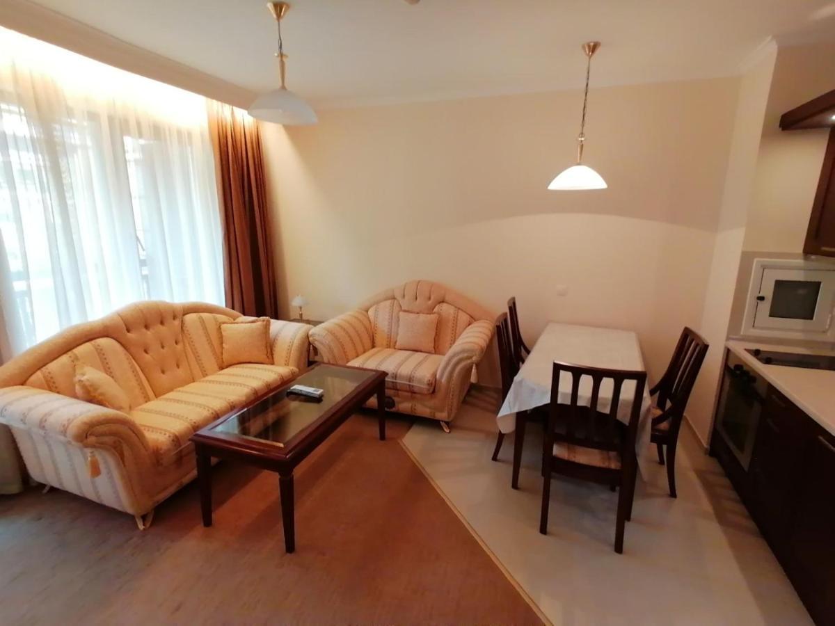 Downtown Apartments Банско Екстериор снимка